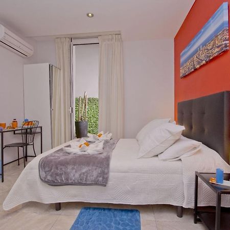 Barcelona City Centre Hostal Экстерьер фото