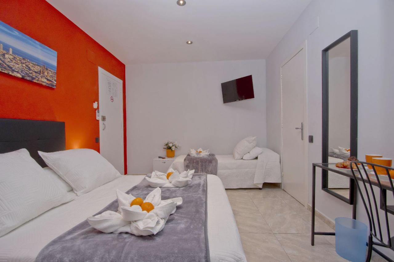 Barcelona City Centre Hostal Экстерьер фото